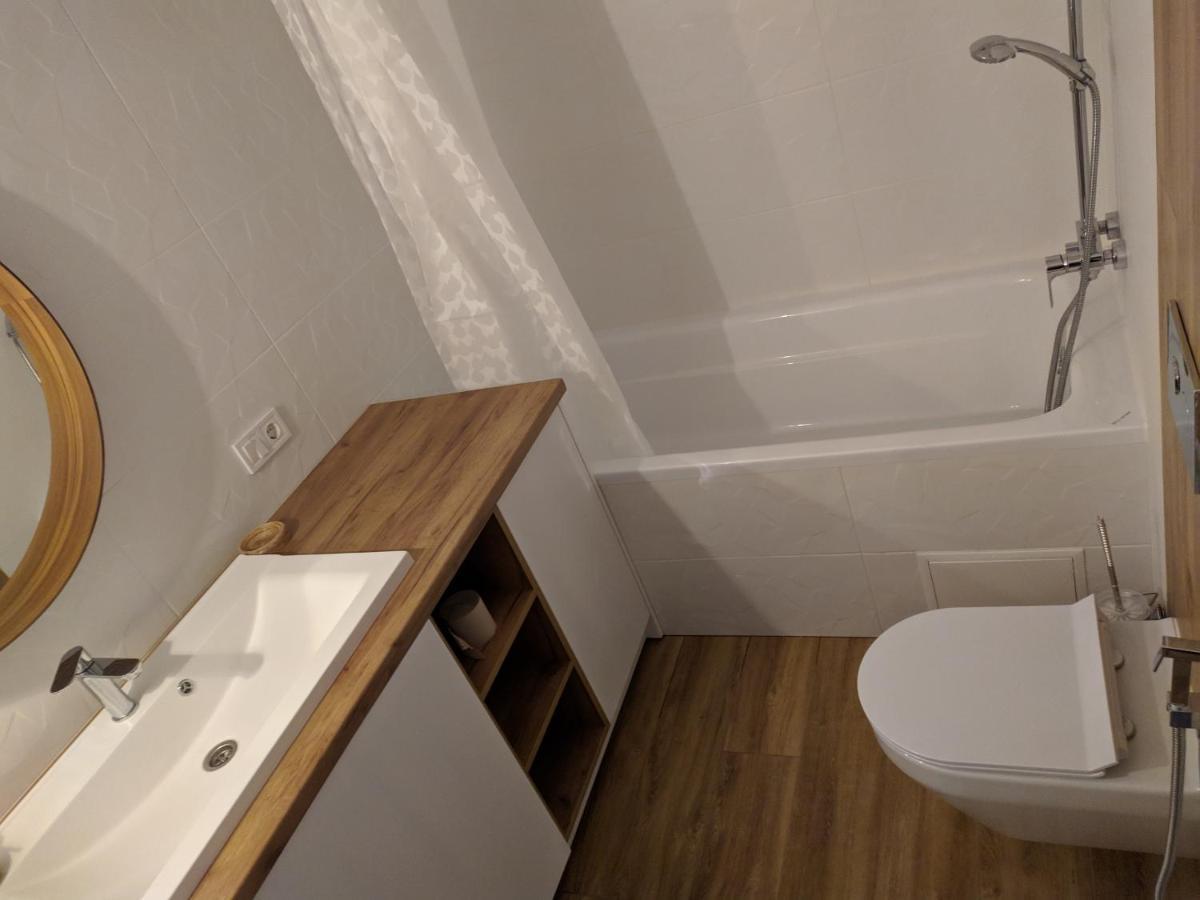Cozy 75 Apart In Center - 2Х Кімнатна Квартира В Центрі Кропивницького Kropyvnytskyi Exterior foto