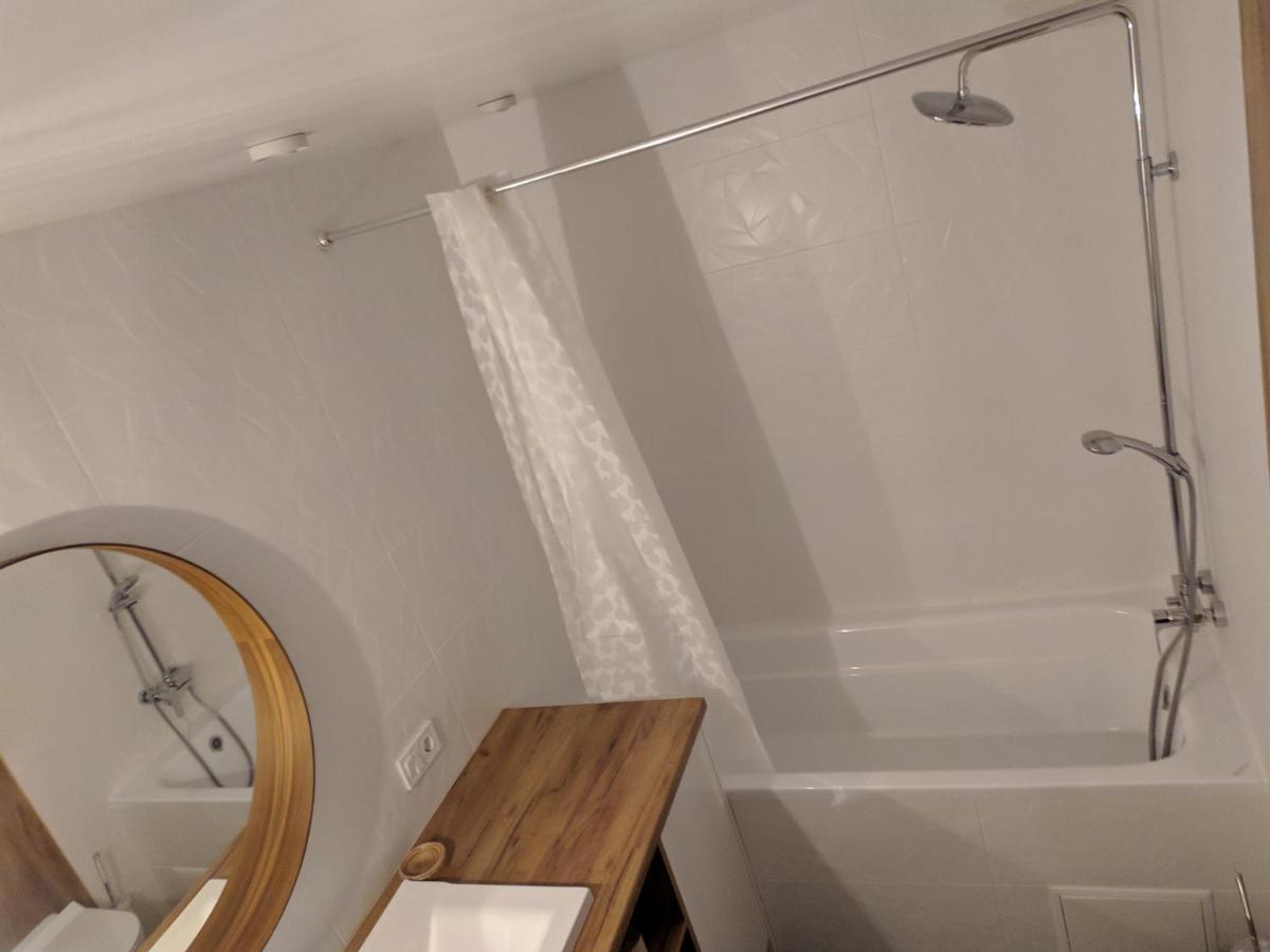Cozy 75 Apart In Center - 2Х Кімнатна Квартира В Центрі Кропивницького Kropyvnytskyi Exterior foto