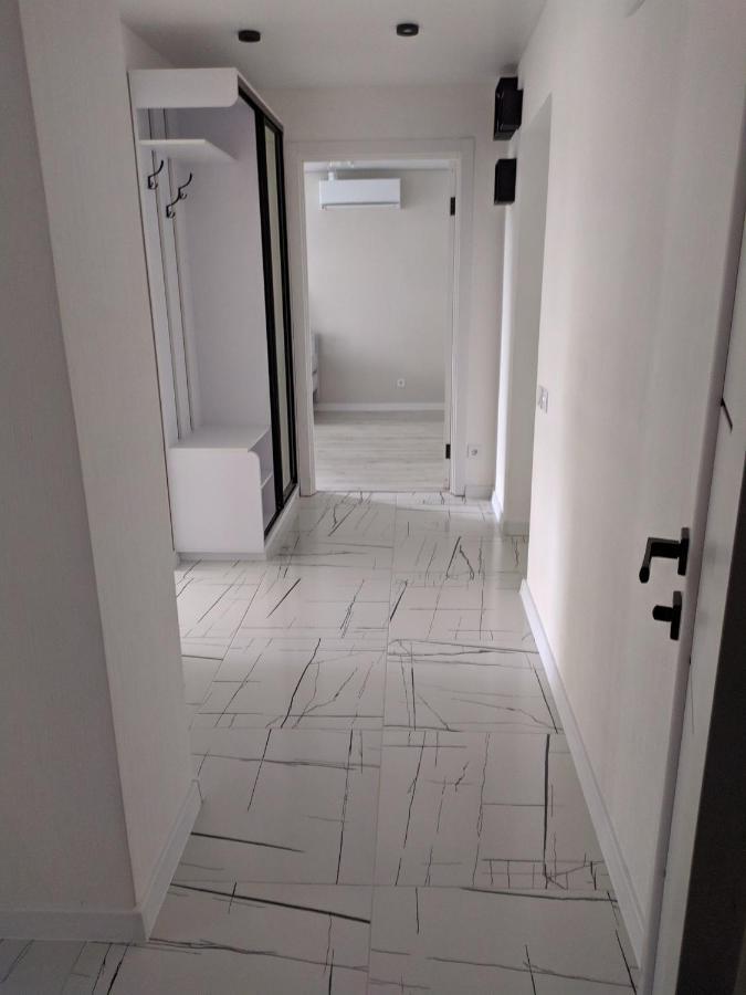 Cozy 75 Apart In Center - 2Х Кімнатна Квартира В Центрі Кропивницького Kropyvnytskyi Exterior foto